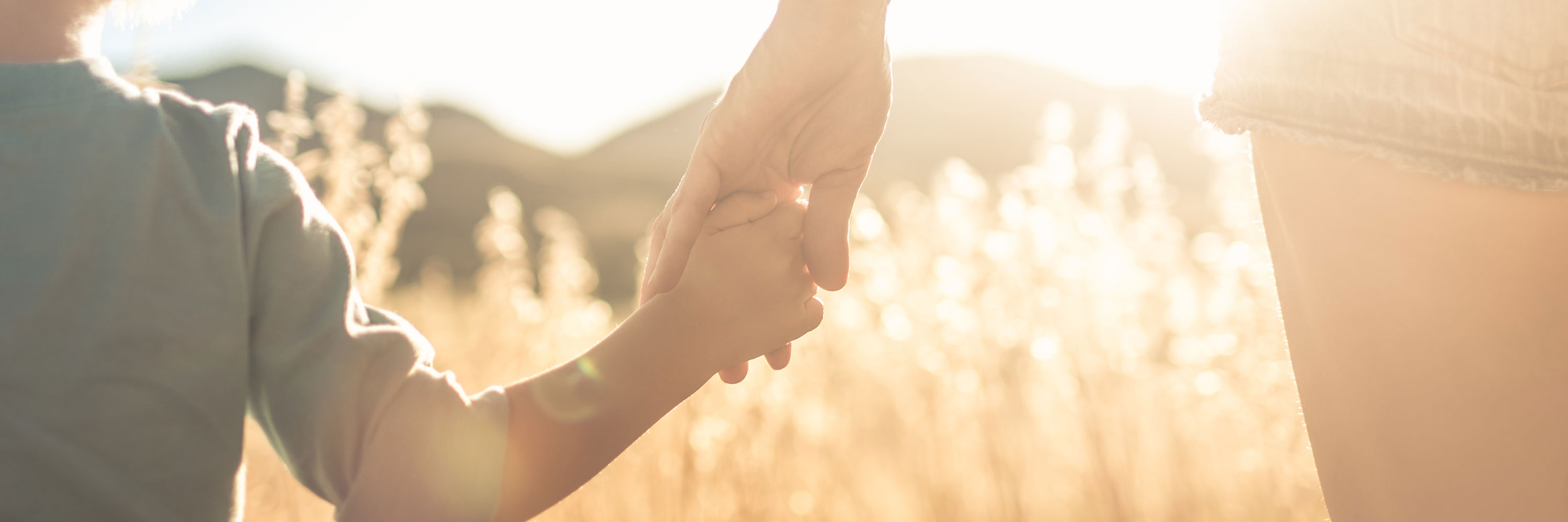 Praxis für Naturmedizin Kinder Kind Kleinkind Baby Natur Medizin Naturheilkunde Naturheilpraxis Meditation Bewusstsein Schotten Volgesberg Rödel Roedl